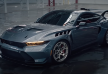 Okreće se kolo sreće: Benzinski Mustang ostavio strujaše daleko iza sebe