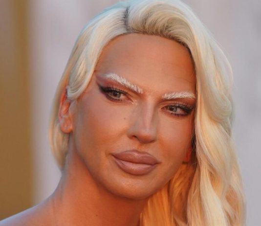 Jelena Karleuša prijavila policiji bivšeg supruga Duška Tošića