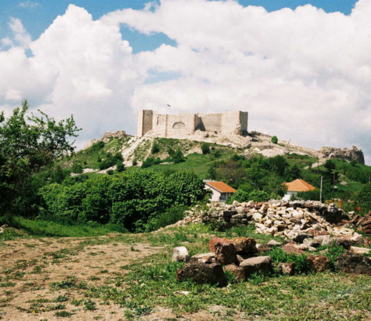 Srpski srednjovekovni spomenici ostaju na Listi svetske baštine u opasnosti (2): Sistematsko brisanje istorije