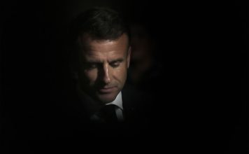 Makron: Evropa bira između života i smrti