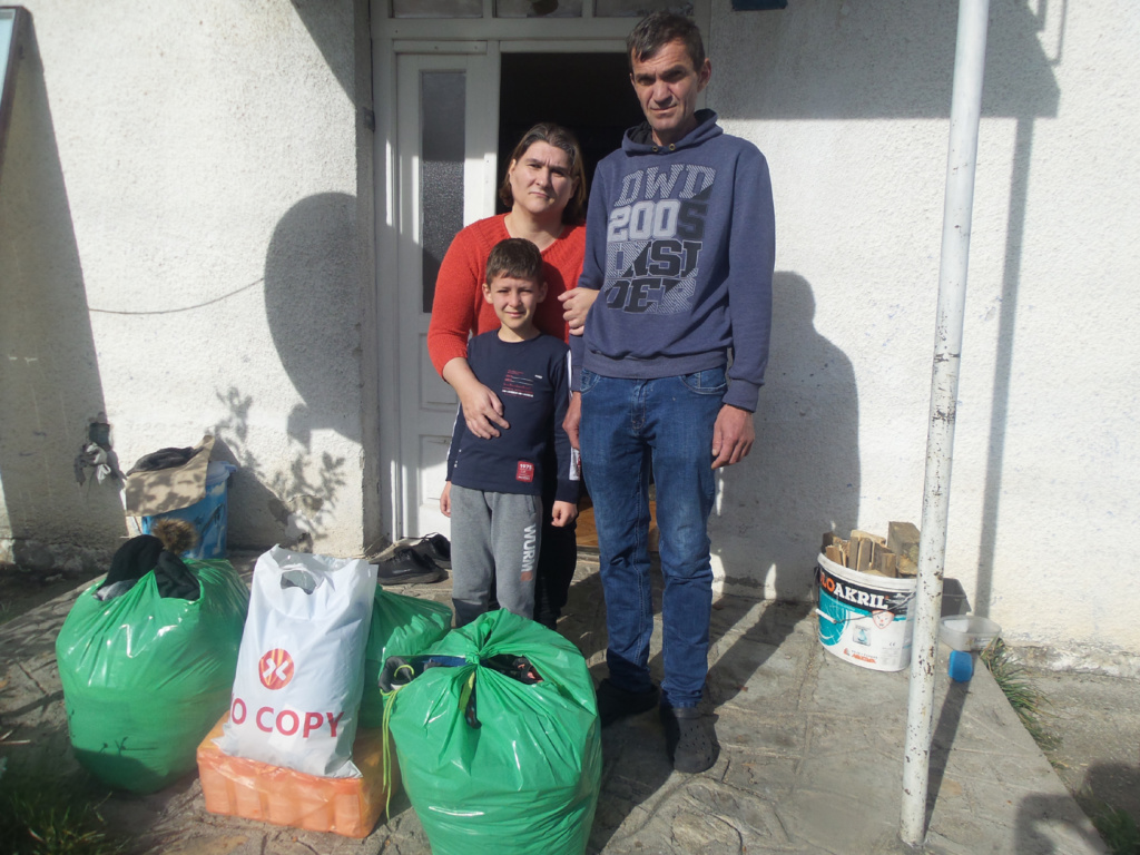 POMOĆ IZ ŠVAJCARSKE: Porodica Grebović Foto Vesti