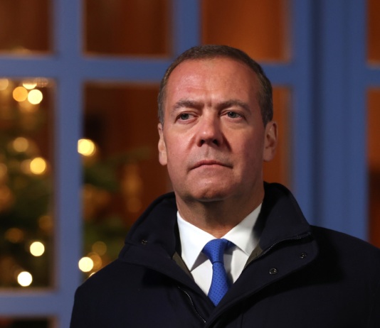 Suverenitet kao glavna linija fronta: Medvedev ističe ulogu vojnika u odbrani države