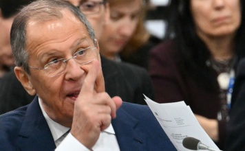 Lavrov: Odgovor Rusije na napad bi bi razarajući