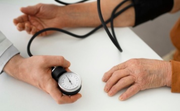 Imate povišen pritisak? Ovo su simptomi na koje morate da obratite pažnju