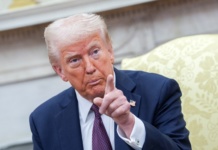 Tramp opoziva 48 ambasadora širom sveta