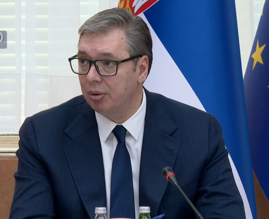 Vučić obećava metro