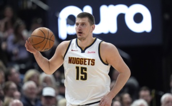 Jokićev polusatni šou za novi tripl-dabl: Denver očitao lekciju zvezdama