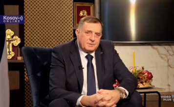 Dodik sa patrijarhom Porfirijem: Oslonjeni na veru u zajedništvu čuvamo ono što nas je održalo