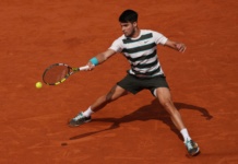 Alkaras pobedio Sinera pred 15.000 ljudi