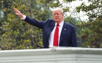 Peking: Nastavljamo komunikaciju sa SAD o poseti Trampa