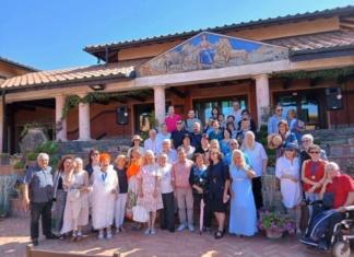 Strofe povezale meridijane