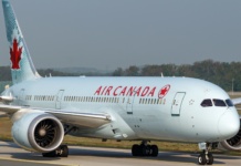 Avion pukao na pola nakon sudara na pisti (VIDEO)