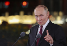 Putin: Rusi znaju da zbiju redove, kada je potrebno (VIDEO)