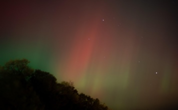 Magnetna oluja pogodila Zemlju i izazvala najjaču polarnu svetlost (VIDEO)