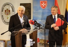 Sanitetski voz na marki kao simbol trajnih veza Srbije i Malteškog reda