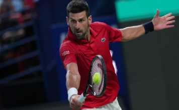 Đokovićev reket prodat za više od pola miliona dolara