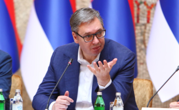Vučić: Spremni smo da ponudimo Rusima cenu za NIS