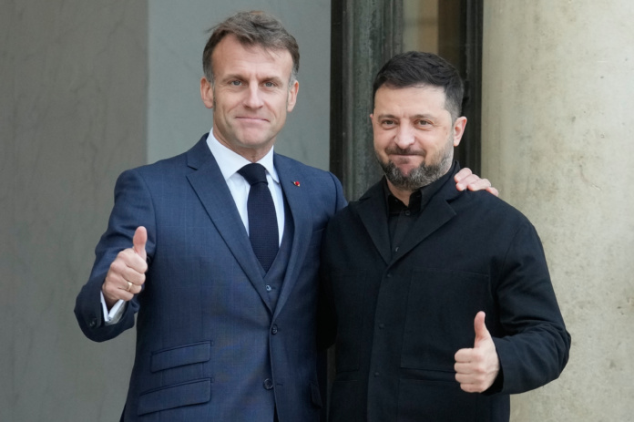 Emanuel Makron i Vladimir Zelenski