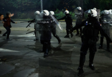 Noć puna tenzija i hapšenja