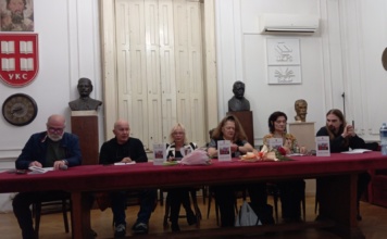 Most ljubavi, rastanka i povratka: Danica Dana Dodić predstavila zbirku pesama “Kada odeš”