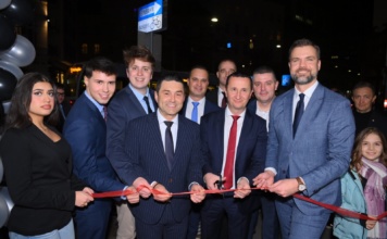 Herceg kuća zove naše ljude u Beču