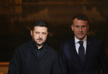 Makron najavio pooštravanje sankcija Rusiji posle sastanka sa Zelenskim