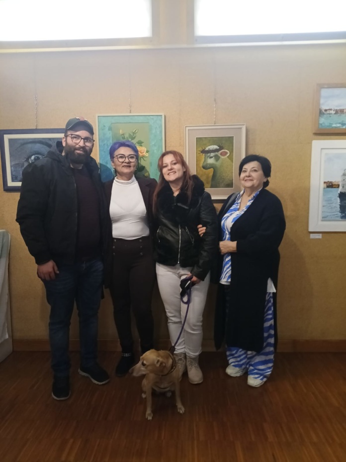 Slađani Milošanović podršku pružili ćerka sa verenikom i majka