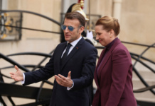 Makron: Jačamo odbranu na Arktiku