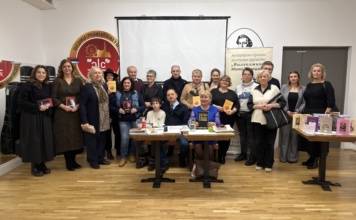 Miloš Janković u Beču predstavio svoja dela, ali i borbu pesnika protiv veštačke inteligencije