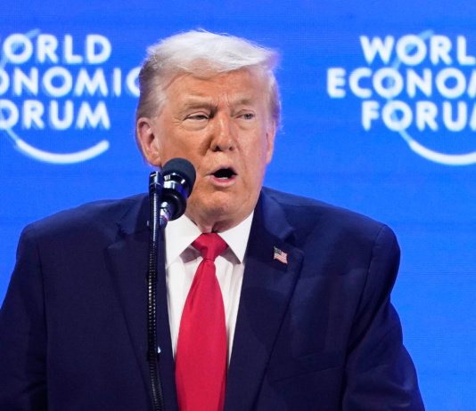 Tramp: Ako Iran udari, uzvratićemo silom koja nikada nije viđena