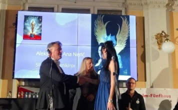 Aleksandra Ana Nerić u umetnosti objedinila reč i sliku