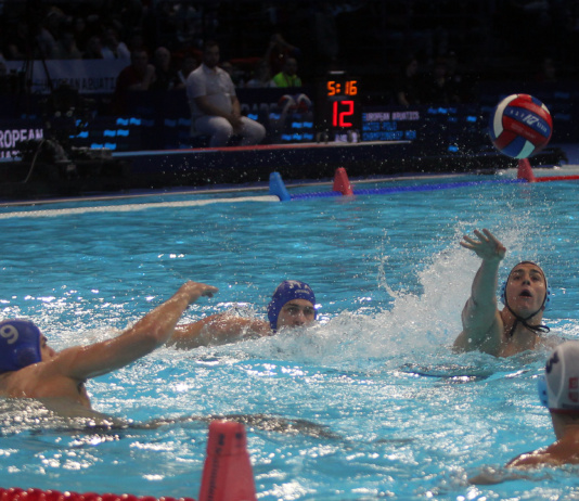 Srbija razbila Italiju za finale Evropskog prvenstva!