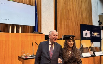 Simboli OVK u austrijskom parlamentu