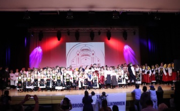 Folklorni spoj ljubavi i tradicije