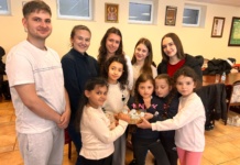 Šaranje jaja kao najava Vaskrsa