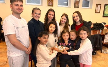 Šaranje jaja kao najava Vaskrsa