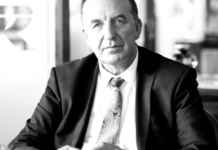 Umro Mićo Ćetković