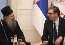 Predsednik Vučić čestitao Vaskrs Patrijarhu Porfiriju: Poruka mira i istrajnosti